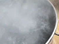 [视频]蒸汽发生器烧热水，从常温到沸腾仅需5分钟！